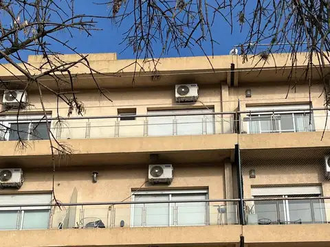 VENTA DEPARTAMENTO MONOAMBIENTE EN LAS PAREJAS