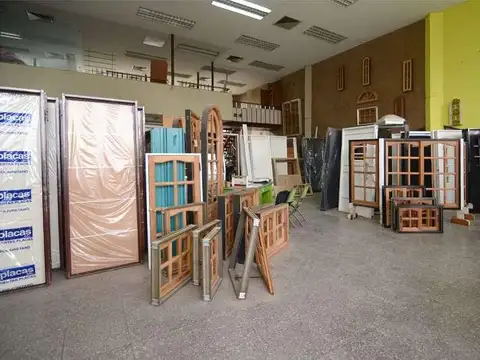 Local en Alquiler 25 años