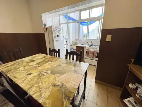 VENTA CASA CABALLITO - DOS PLANTAS - TERRAZA - GARAJE