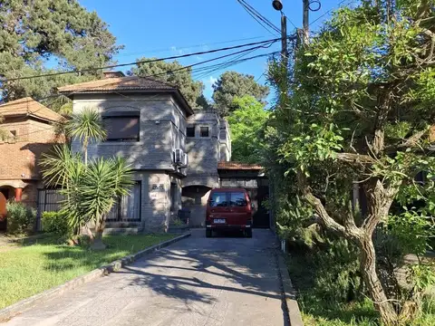 Mozambique y Aparicio Saravia 100