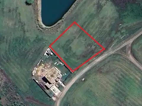 VENTA Lote de 2000 m2 a la LAGUNA Santa Inés