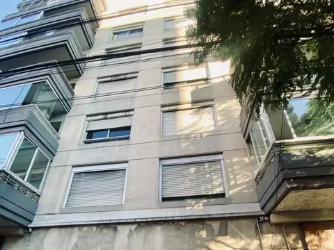 Avenida San Juan 2400, Piso 14