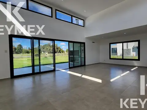 Casa en Venta en Area 60, USD 235.000