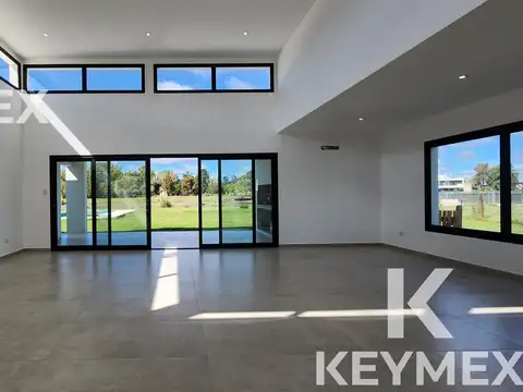 VENTA CASA AREA 60 LA VICTORIA POLO CLUB