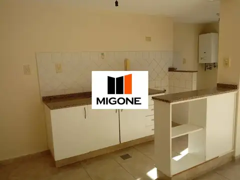 Depto Tipo Casa en Alquiler de 3 ambientes