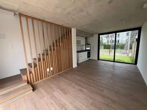 Alquiler Casa 2 dormitorios Carrasco Garden Town