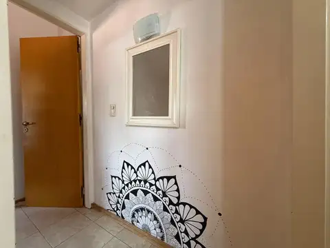 VENTA/PERMUTA: Departamento de pasillo de 2 Dormitorios. Rosario.
