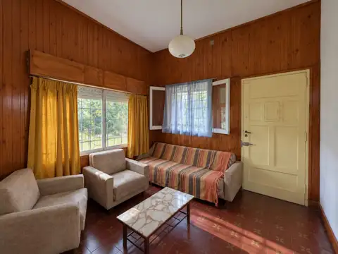 Casa 3 ambientes Venta L. Guillon Doble lote 20x30