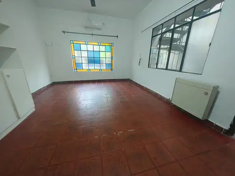 Caseros 1100