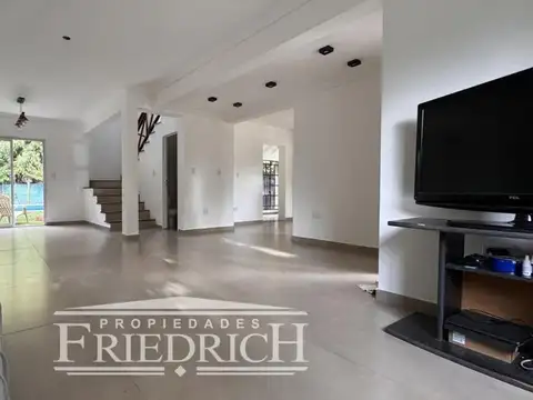 Casa en Venta en Haras María Elena, USD 229.000