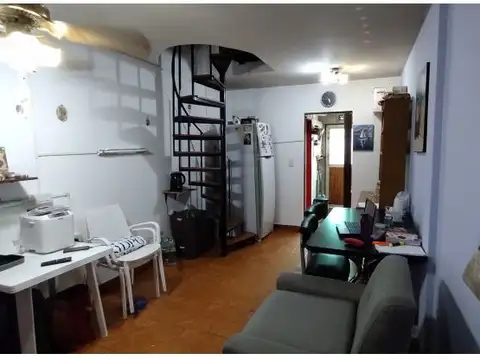 Depto Tipo Casa en Venta de 3 ambientes