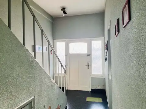 Casa en Venta en Villa Adelina, USD 140.000