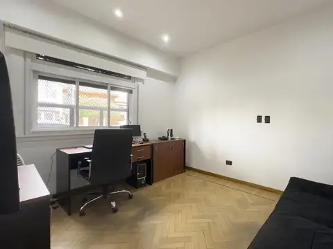 Depto Tipo Casa en Venta en Villa del Parque, USD 319.600