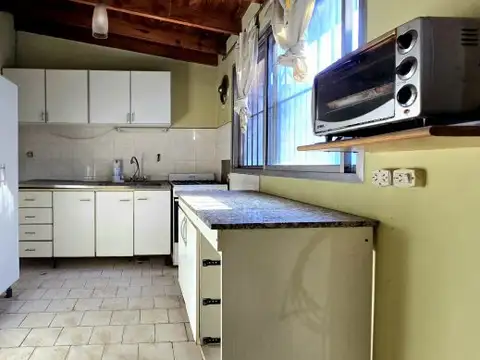 Depto Tipo Casa en Alquiler de 3 ambientes