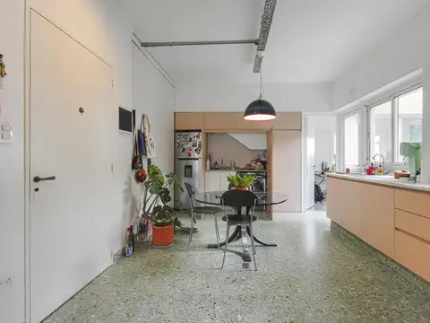 Depto Tipo Casa en Venta en Saavedra, USD 260.000