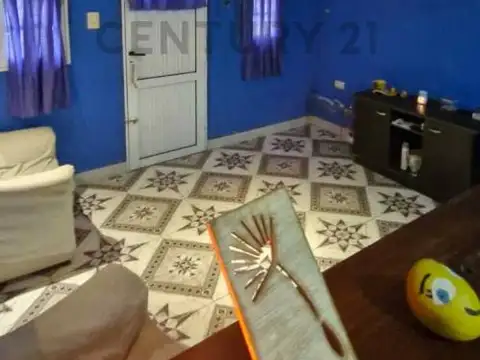 Aristóbulo del Valle 2500, Piso 0