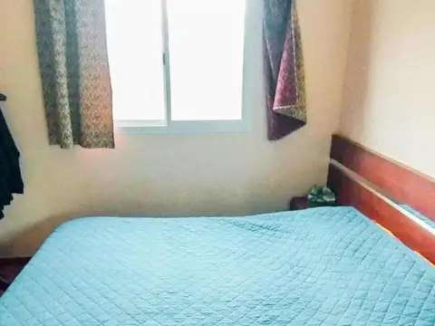 Casa en venta - 3 Dormitorios 1 Baño - Paso del Rey
