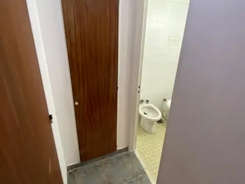 Zeballos 700, Piso 01