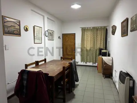genner 1600, Piso 0