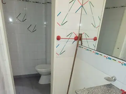 Galpon en Alquiler en Flores, $ 2.200.000