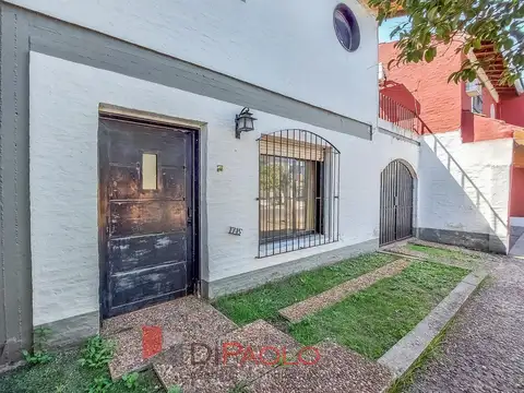 Depto Tipo Casa 4 ambientes con 2 baños