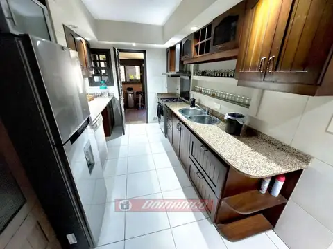 Casa - Venta - Argentina, CASTELAR - AV. SANTA ROSA 701
