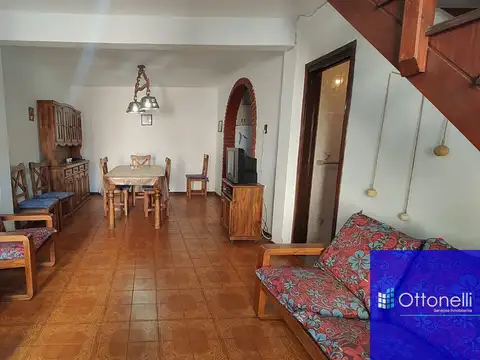 Casa en Venta con 1 cochera