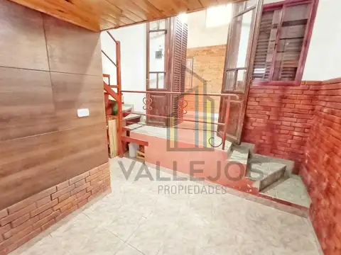 Depto Tipo Casa en Venta al Oeste