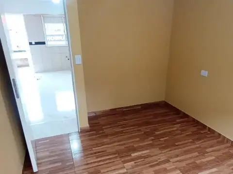 Departamento en Alquiler en Malvinas Argentinas, $ 390.000