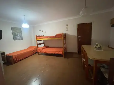 San Juan 3200, Piso 5