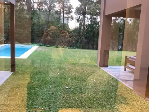 Casa en Alquiler en La Alameda 5 dormitorios, Nordelta 100