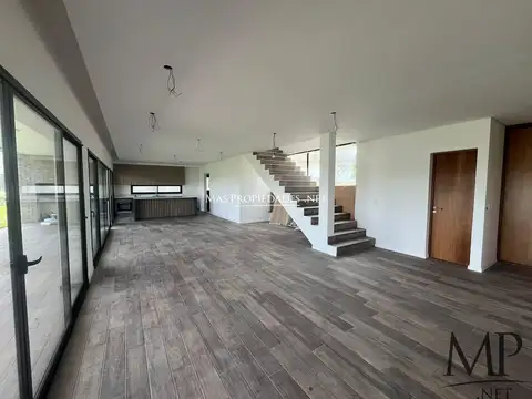 Casa en Venta al Oeste