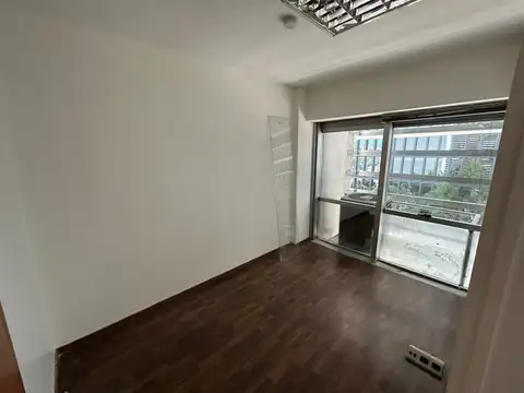 Oficina en Venta 20 años