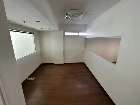 AV. JUAN DE GARAY 100, Piso 5