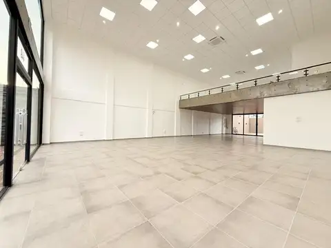 EXCLUSIVO Y UNICO LOCAL PREMIUM EN ITUZAINGO NORTE