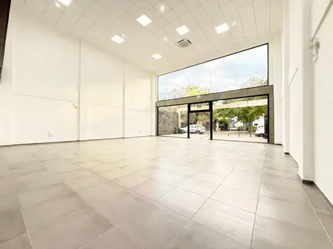 Local en Alquiler en Ituzaingo, USD 5.000