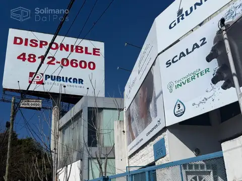 EDIFICIO COMERCIAL CON TERRAZA EN VILLA ADELINA