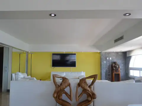 Departamento en Venta en Península, USD 570.000