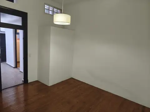 VENTA P.H EN NUÑEZ , 2 AMB. PATIO CUBIERTO, RECICLADO, IMPECABLE