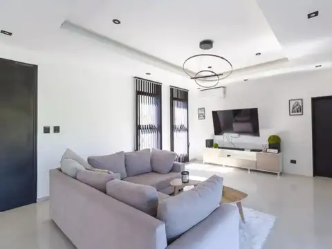 Casa en Venta 1 año