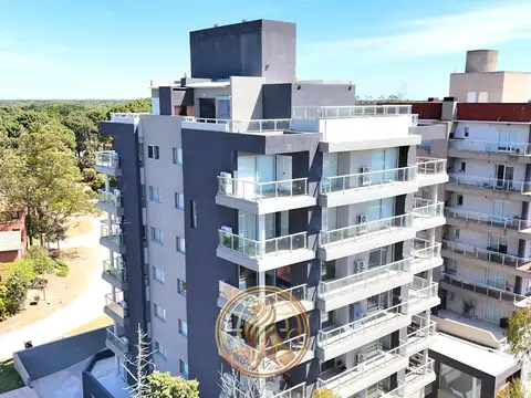 Avenida Arquitecto Bunge  al 1600