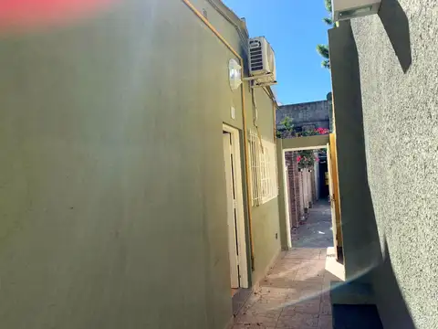 Depto Tipo Casa en Venta en Flores Sur, USD 135.000