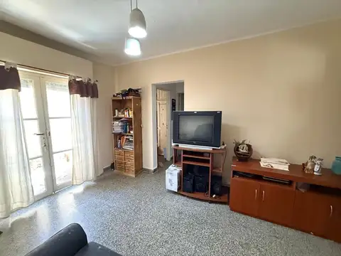 Depto Tipo Casa 3 ambientes con 1 baño
