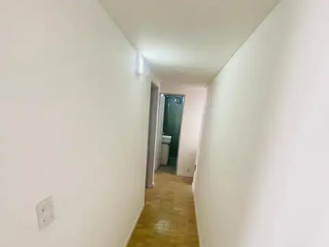 Departamento en Venta en Área Centro Oeste, USD 128.000