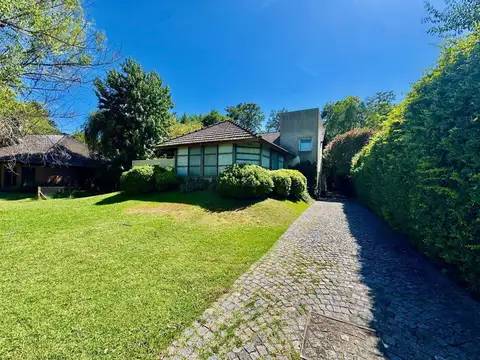 Casa en Venta de 6 dormitorios