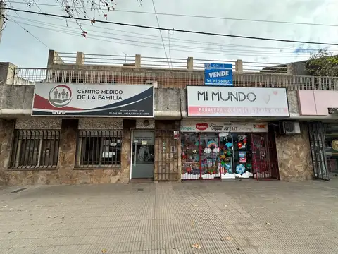 ALQUILER GRAN LOCAL CON OFICINAS EN AV SAN MARTIN al 4700