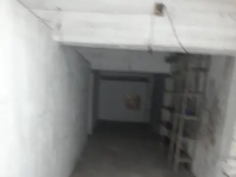 Galpon 700 m2, 2 plantas,  Zona Ind. Dominante