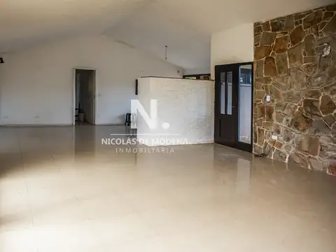 Casa en Venta en Golf, USD 490.000