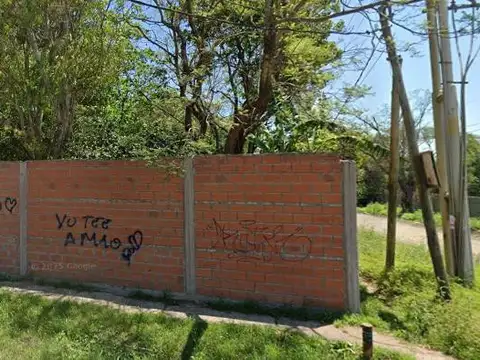 Terreno en Venta 74  mts Fondo