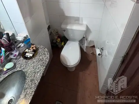 Depto Tipo Casa 3 ambientes con 2 baños